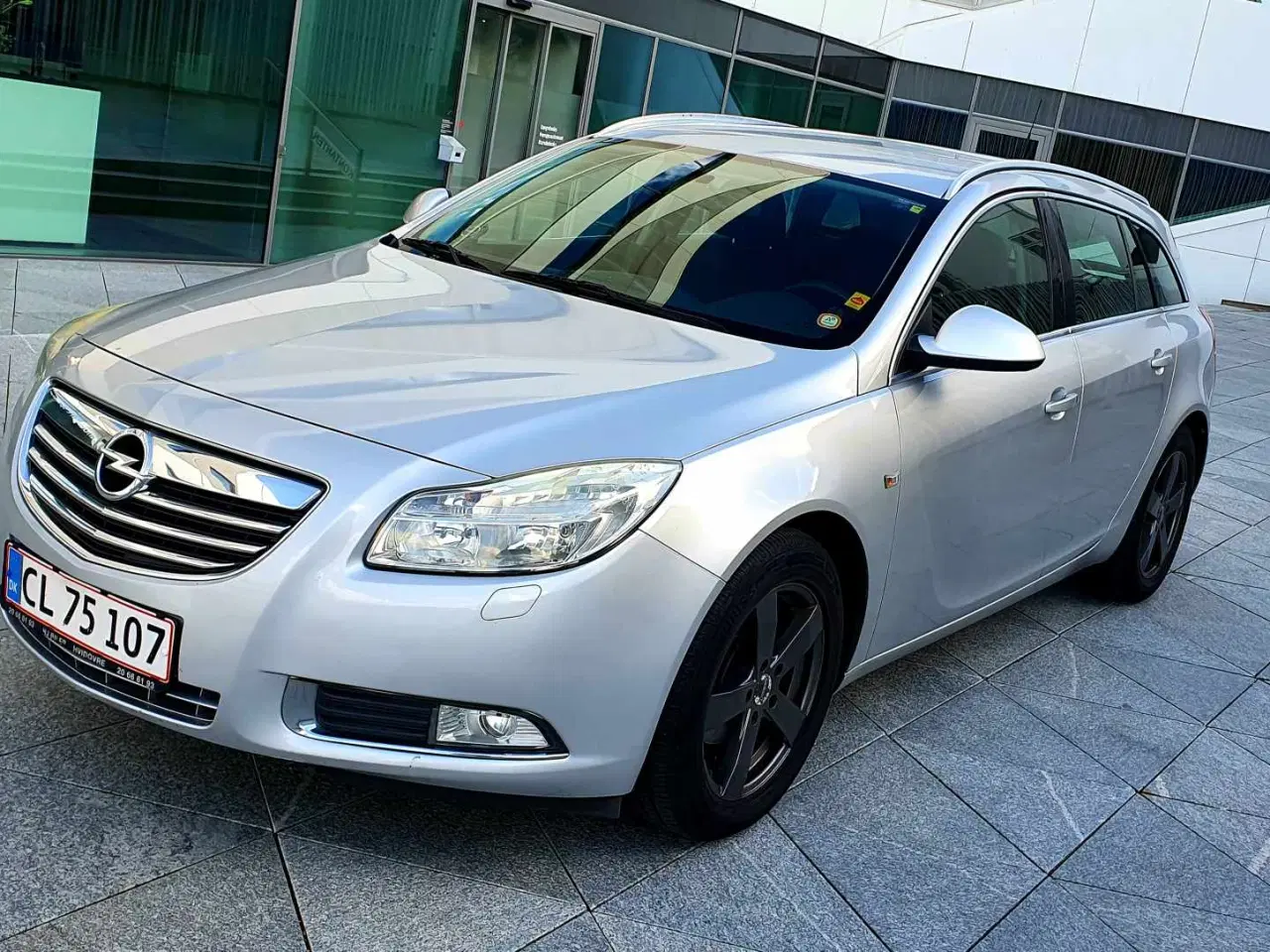 Billede 1 - opel insignia Lav km Nysynet Velholdt Benzin 