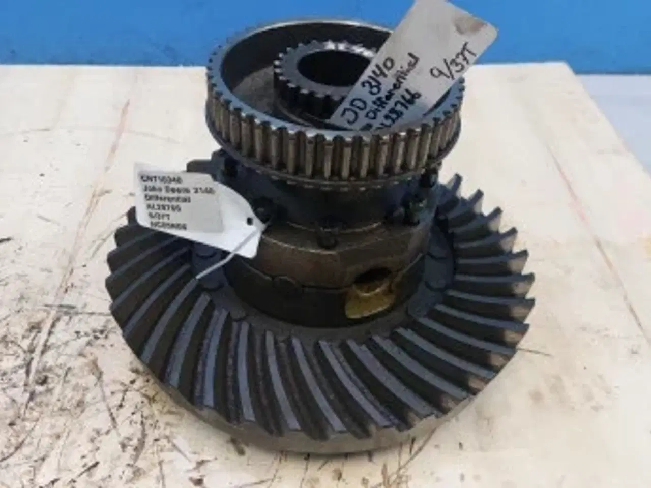 Billede 14 - John Deere 3140 Differential Sæt AL28766 