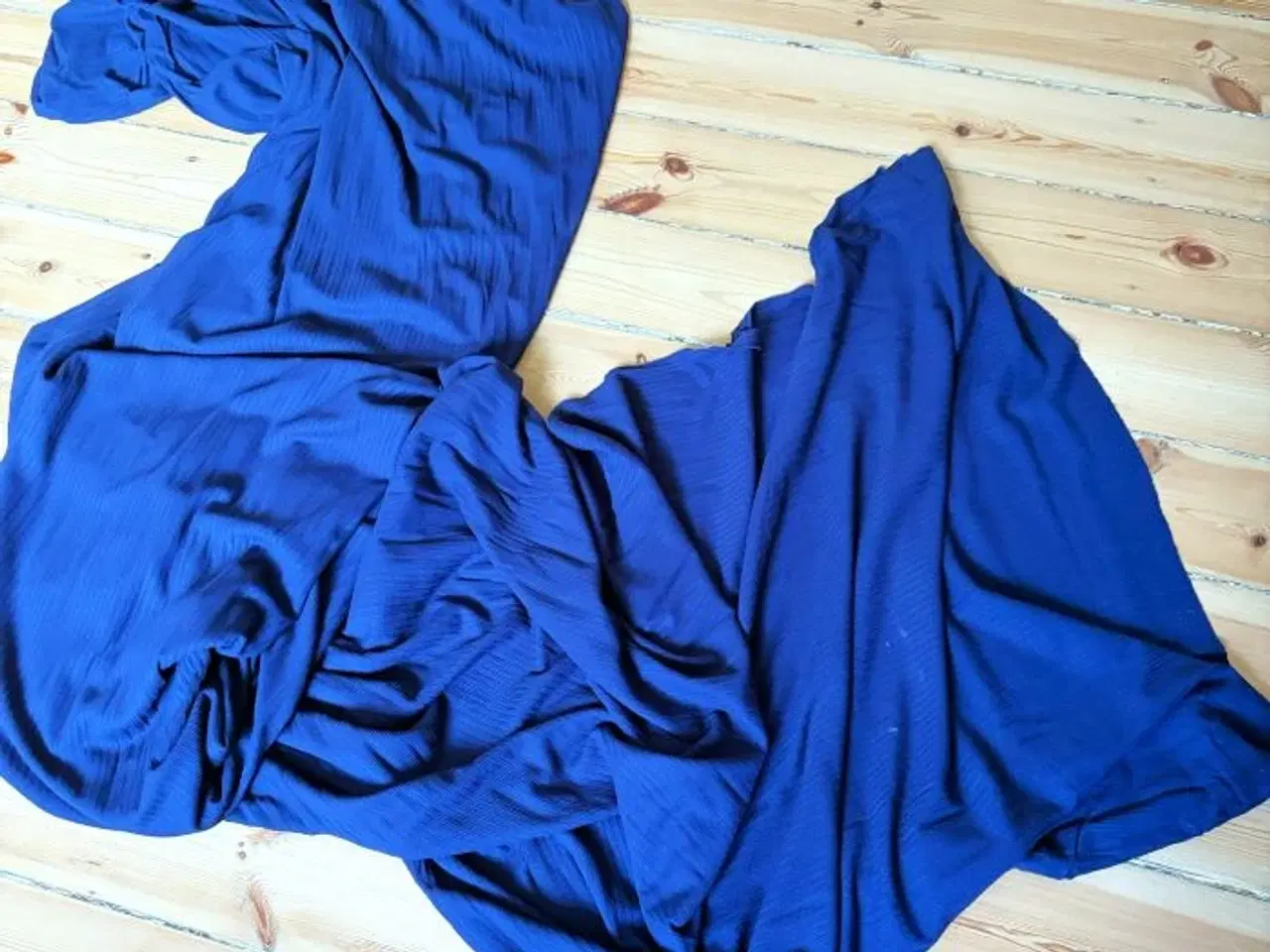 Billede 1 - 3,3 meter strukturstrikket jersey