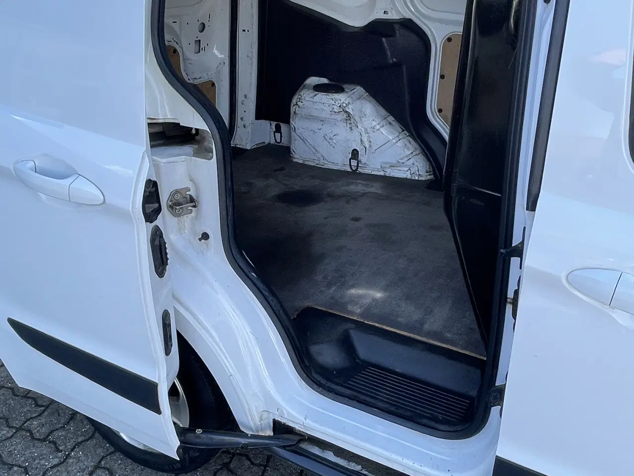 Billede 10 - Ford transit Courier som ny 