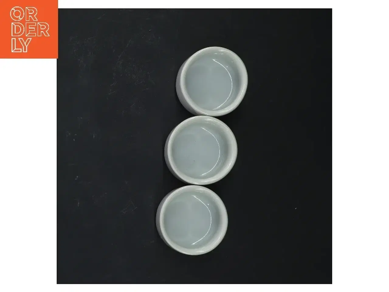 Billede 2 - Små hvide porcelænskrukker fra Wessco (str. 5x3,5 cm)