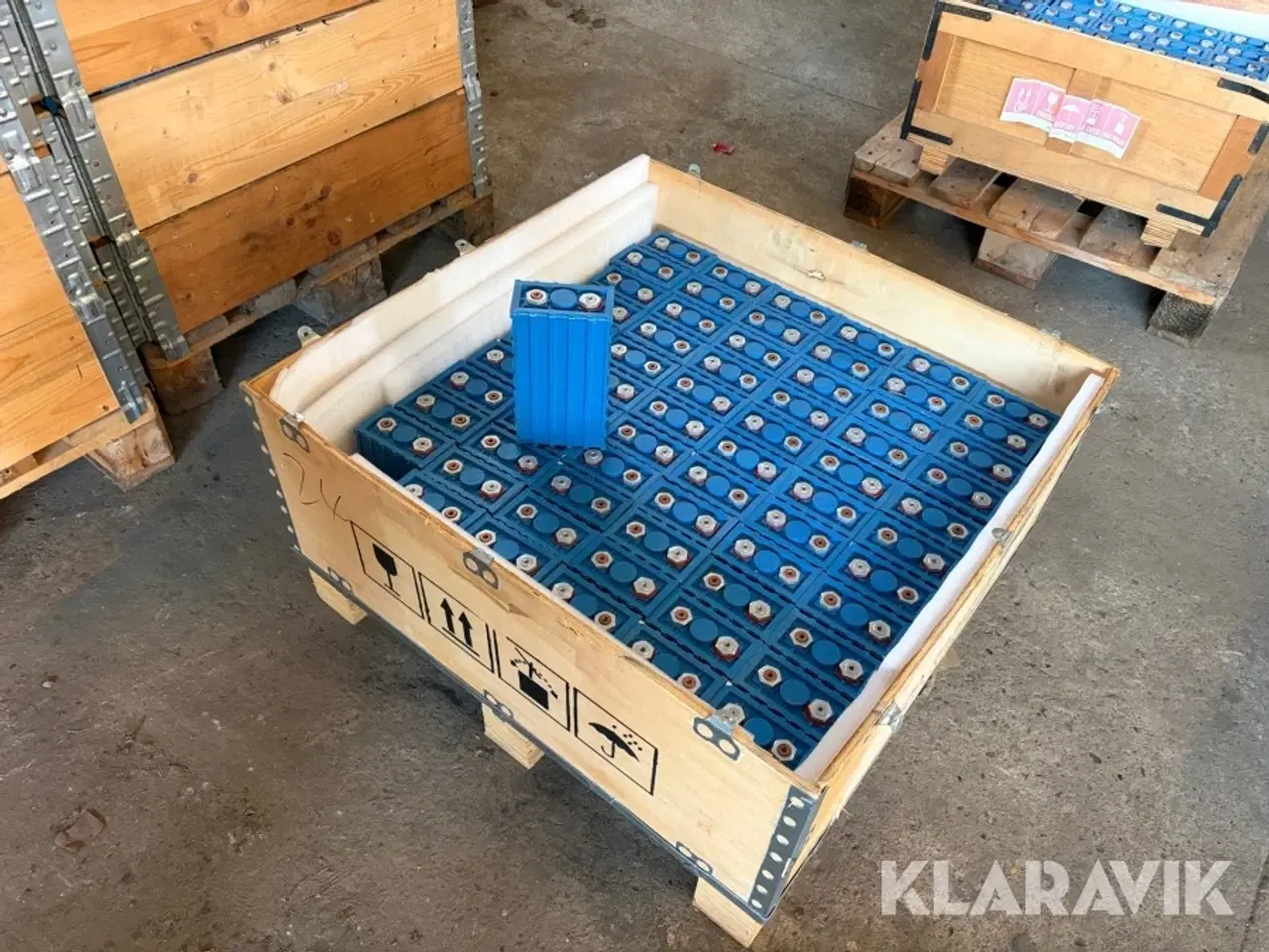 Billede 1 - Batterier Calb Lithium 3,2V/ 60Ah 66 styk