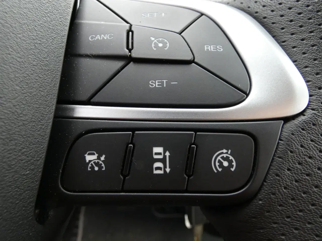 Billede 12 - Iveco Daily 35S16 2,3 D Alu.kasse m./lift Hi-Matic 156HK Van Aut.