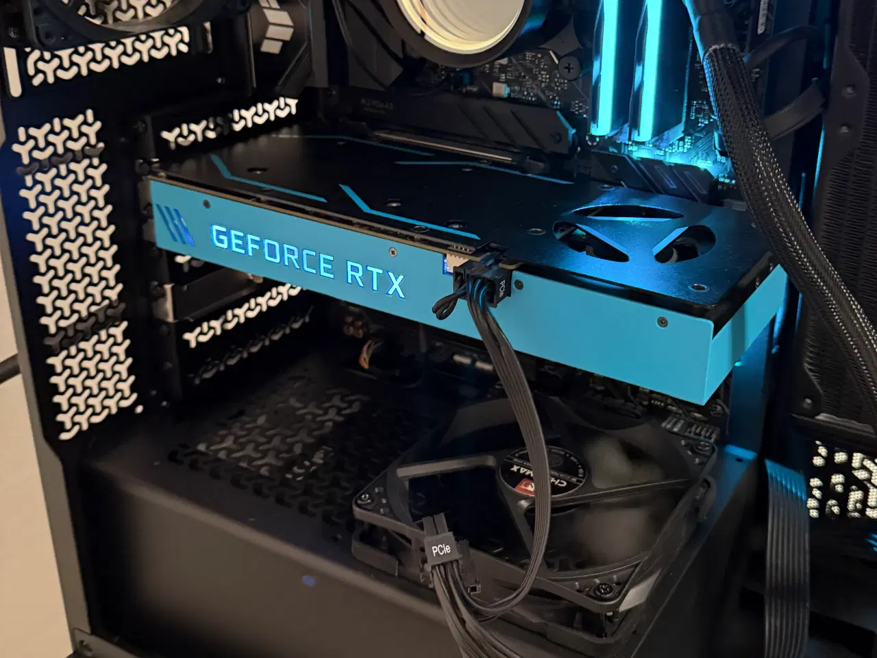 Billede 1 - GeForce NVIDIA RTX 2070