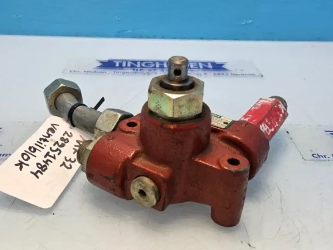 Billede 6 - Massey Ferguson 32 Ventilblok 28251484