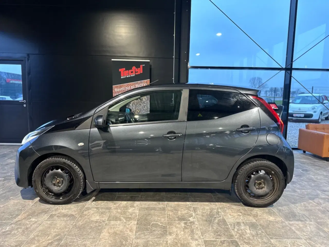 Billede 4 - Toyota Aygo 1,0 VVT-i x-play