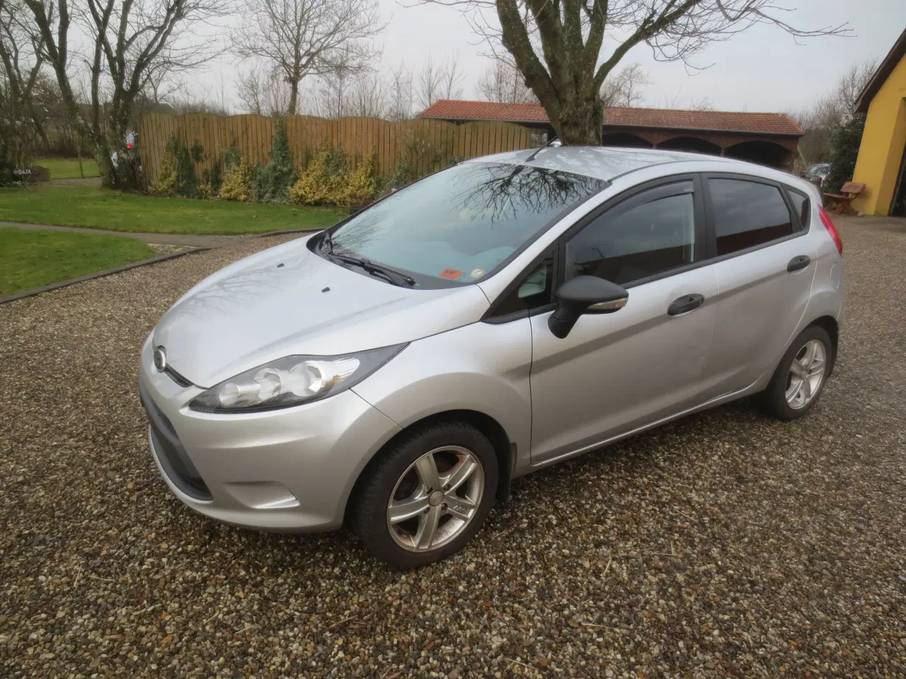 Billede 1 - Ford Fiesta 1.25  år 2009. Km 130000