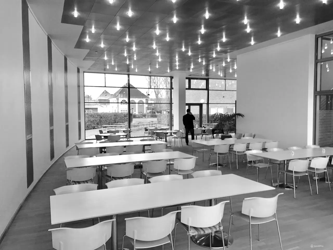 Billede 9 - kontor i Vallensbæk Strand, tæt ved S-tog og motorvej