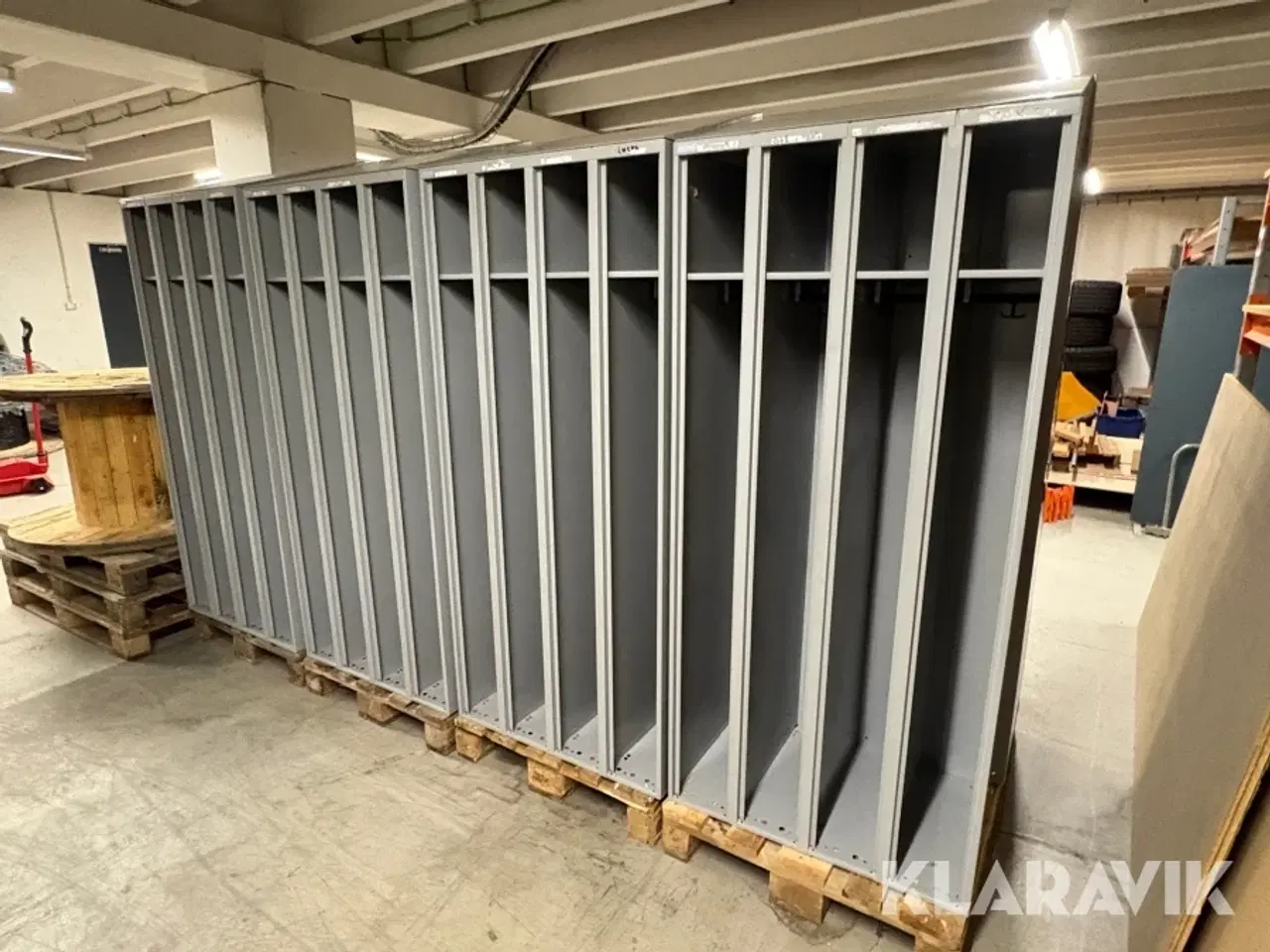 Billede 2 - Garderobeskabe Sono - 8 styk