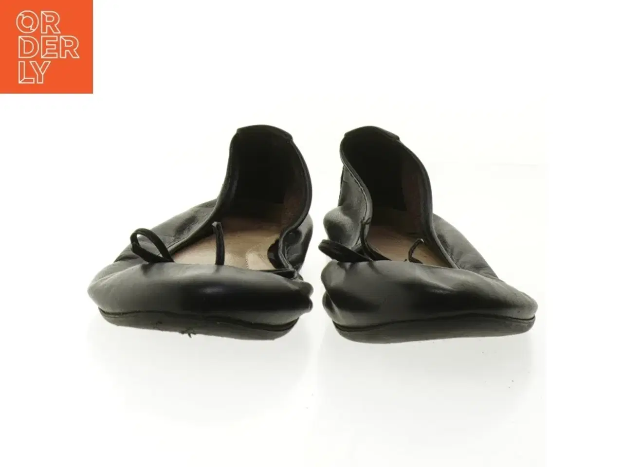 Billede 3 - Sorte ballerinaer i læder (str. 36 ) (DVD)