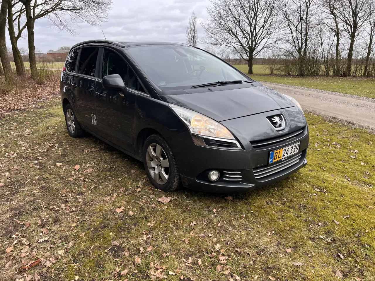 Billede 2 - Billig lille varebil 