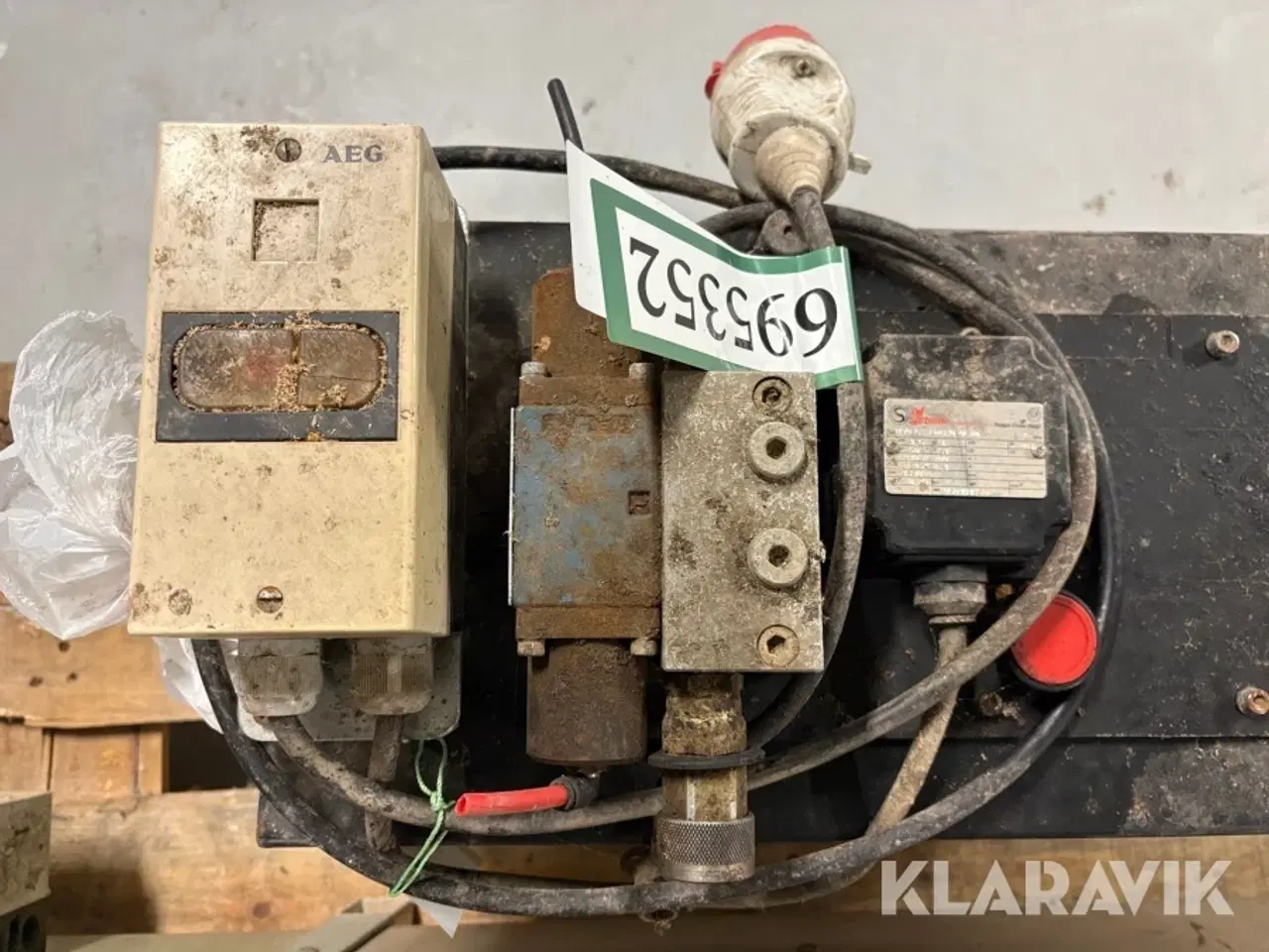 Billede 12 - Lot: hydraulik station og transportbånd BS teknik