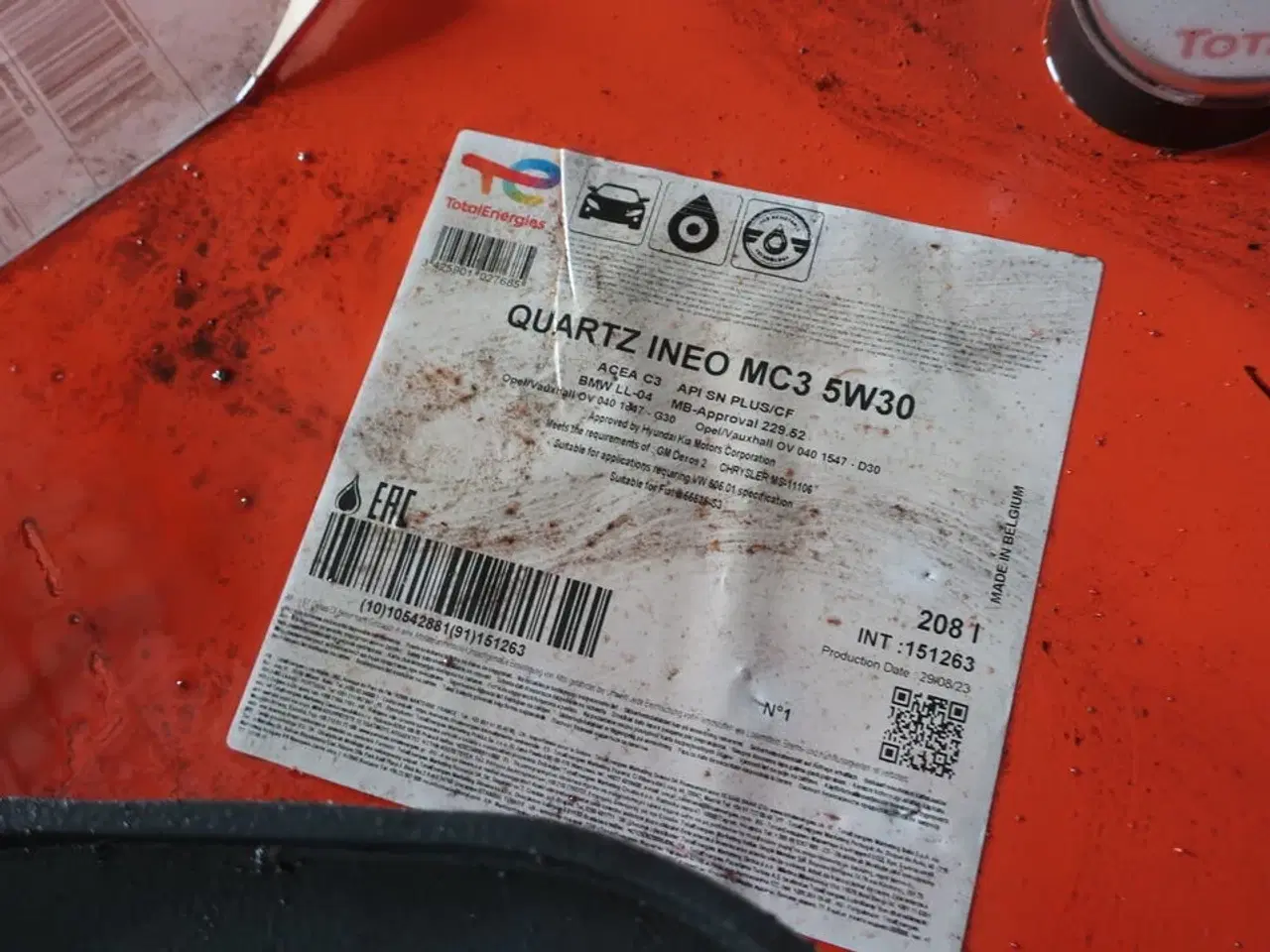 Billede 3 - Ca. 70 liter motorolie QUARTZ INEO MC3 5W30