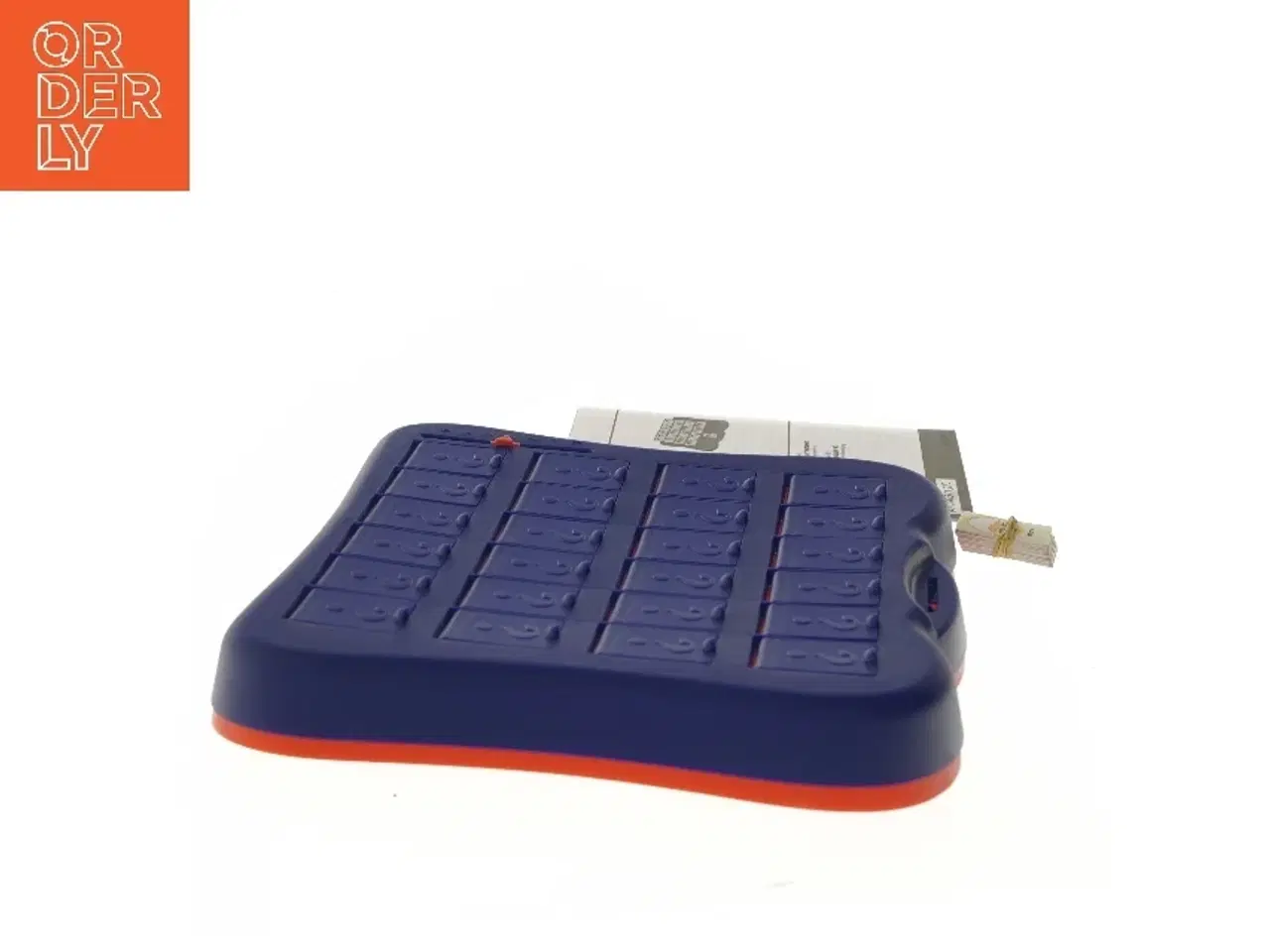 Billede 4 - Gæt hvem spil fra Play Tive (str. 31,5x28,5 cm)