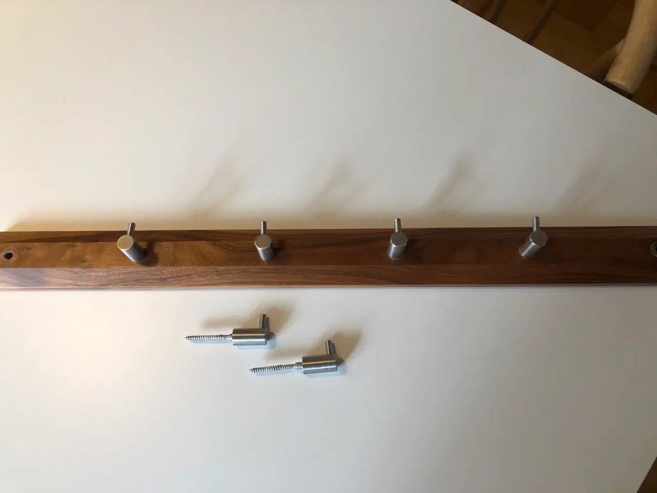 Billede 11 - Knagerække i træ