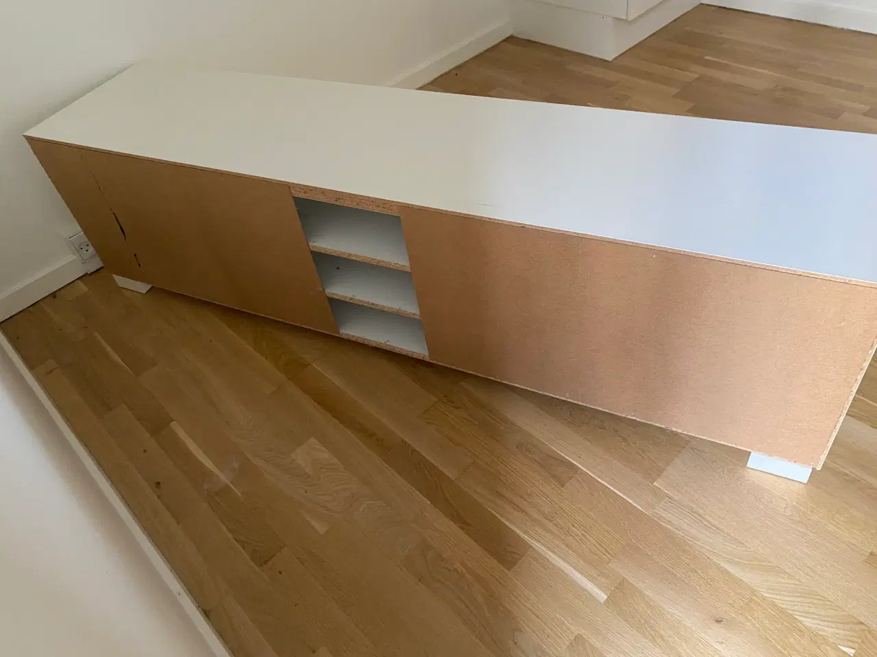 Billede 7 - Flot TV-bord IKEA Bestå Burs 180 cm