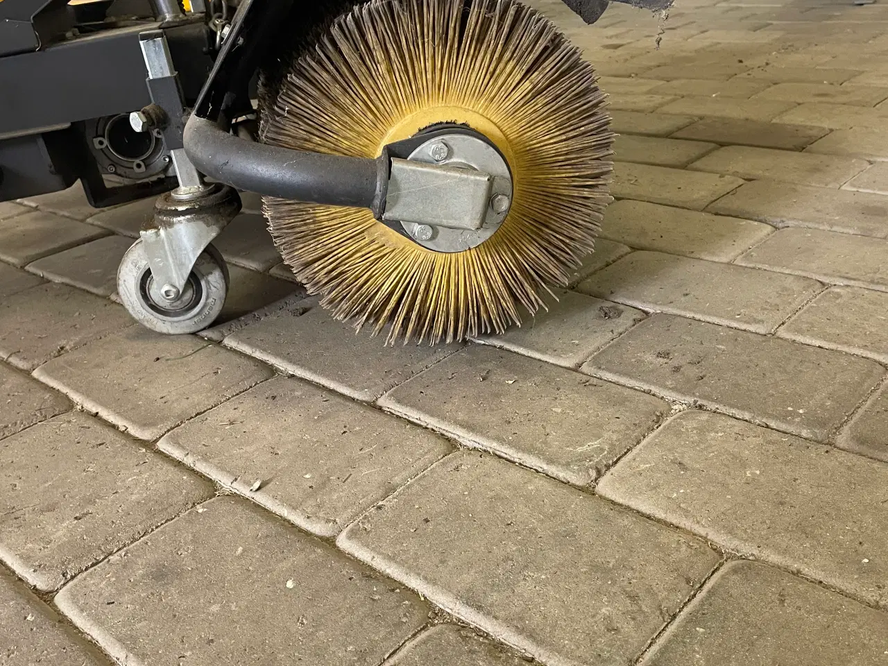 Billede 4 - Stiga kost