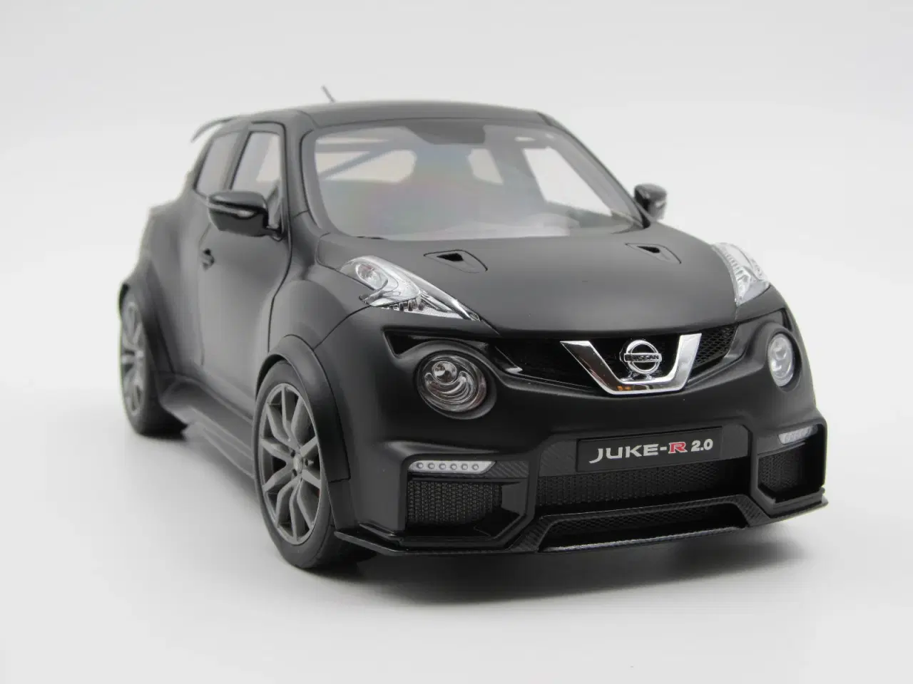 Billede 6 - 2016 Nissan Juke-R 2,0 Nismo 1:18