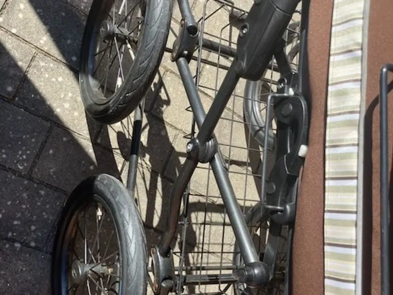 Billede 5 - Brugt velholdt retro barnevogn