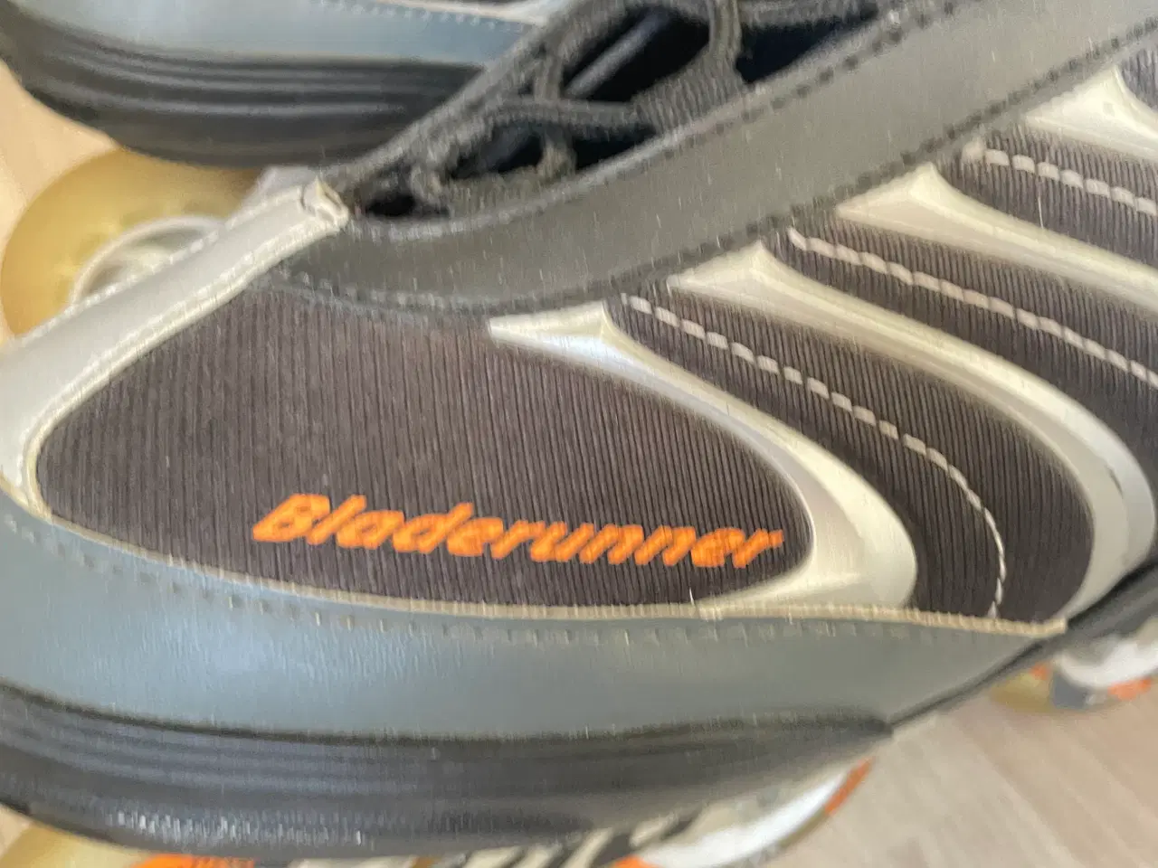 Billede 2 - Bladerunner rulleskøjter 44.5