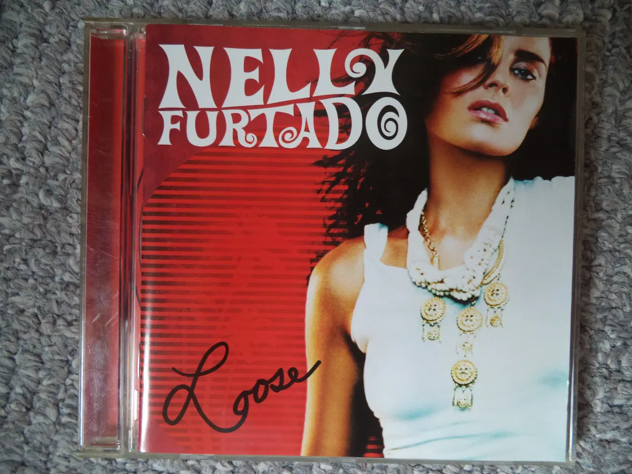 Billede 1 - Nelly Furtado ** Loose                            