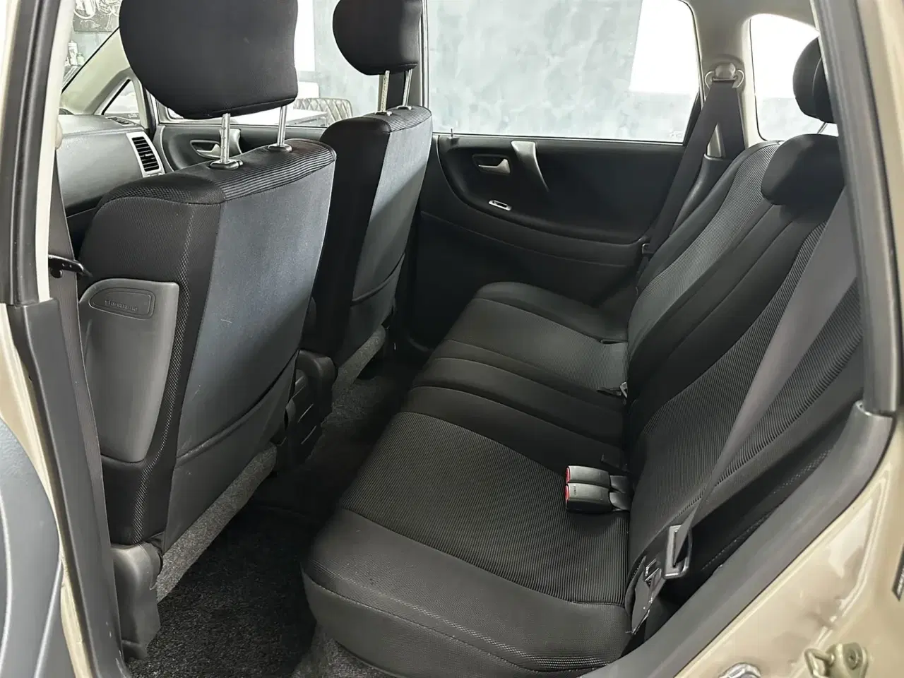 Billede 17 - Suzuki Liana 1,6 GL 106HK 5d Aut.