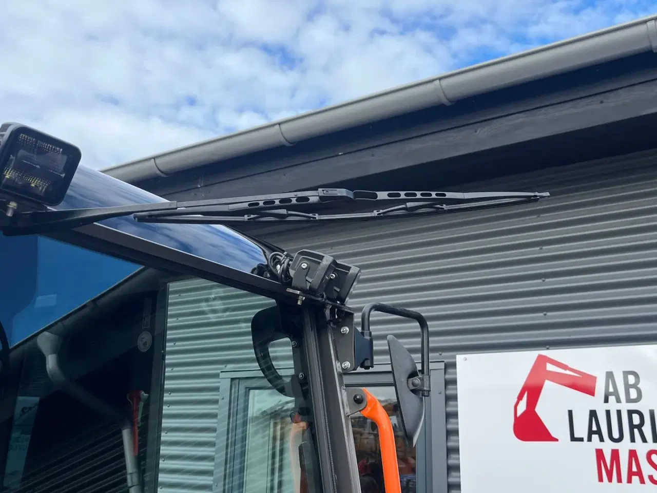 Billede 12 - Volvo EC20E Tiltman, centralsmørring og skovlpakke.