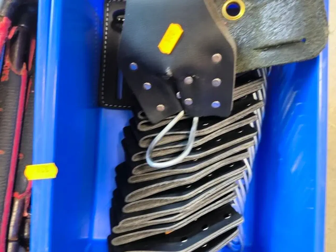 Billede 3 - Hamre & værktøjsholdere