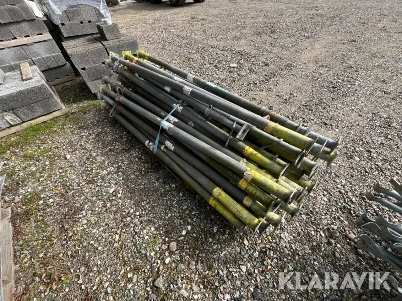 Billede 5 - Lot - Galvaniserede soldater / elementstøtter Müba B/D 40