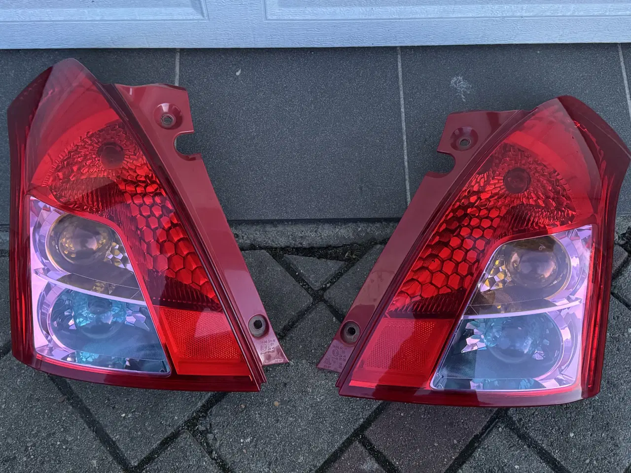 Billede 1 - Suzuki Swift originale baglygter