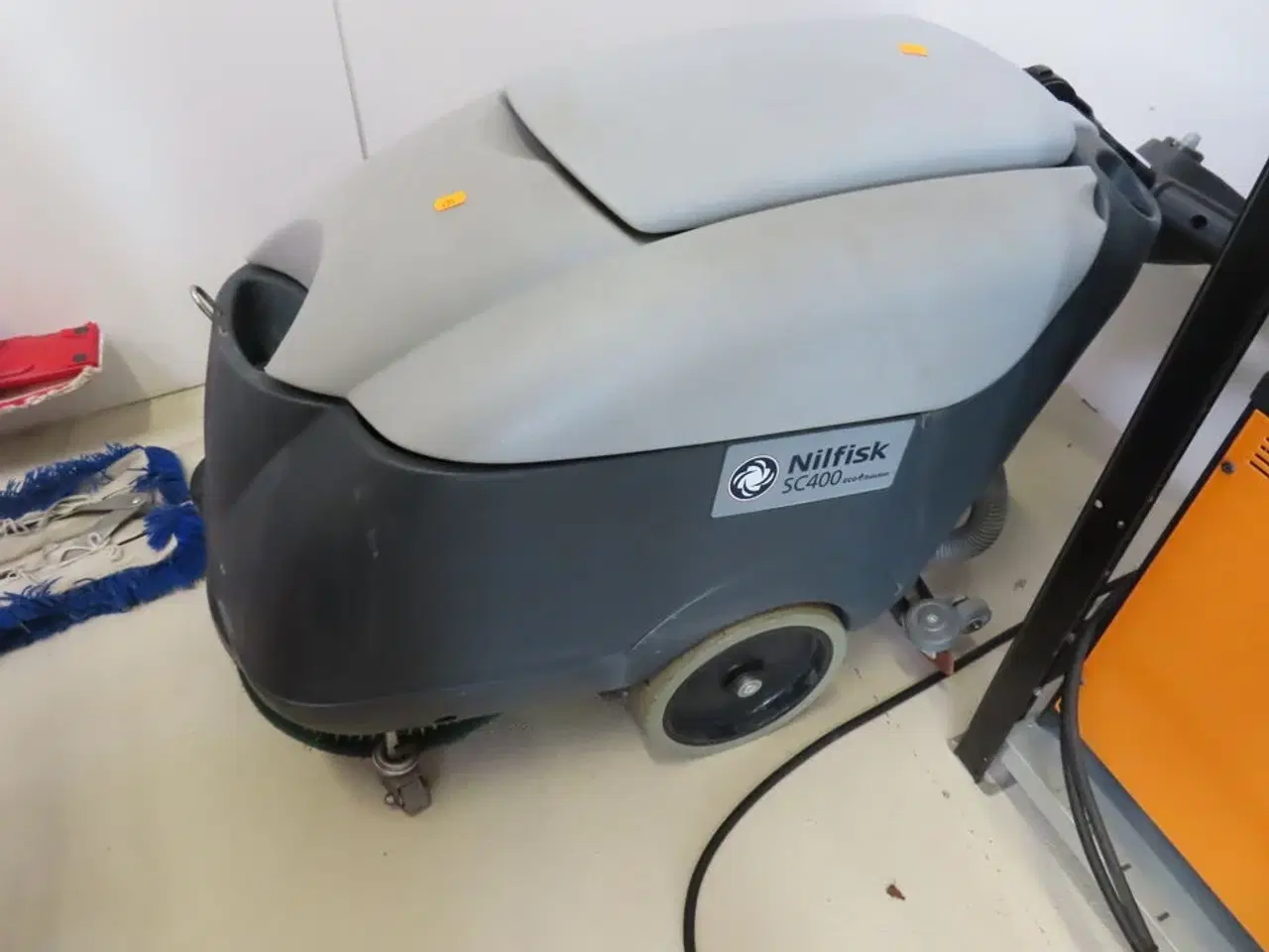 Billede 1 - Gulvvasker NILFISK SC400