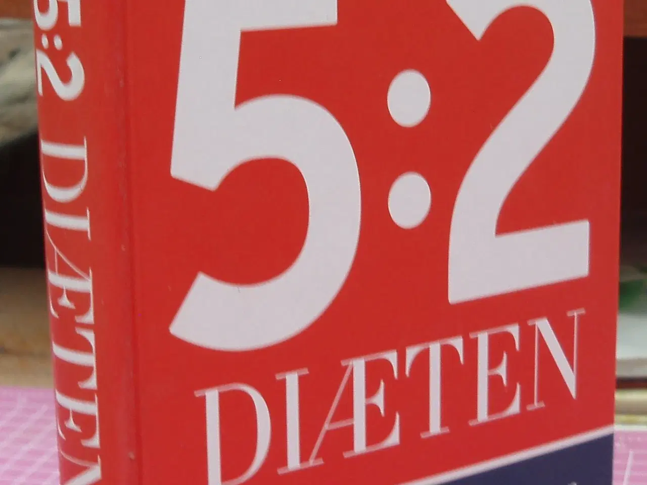 Billede 1 - 5:2 diæten af Kate Harrison