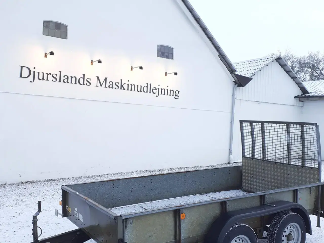 Billede 1 - Maskintrailer udlejes