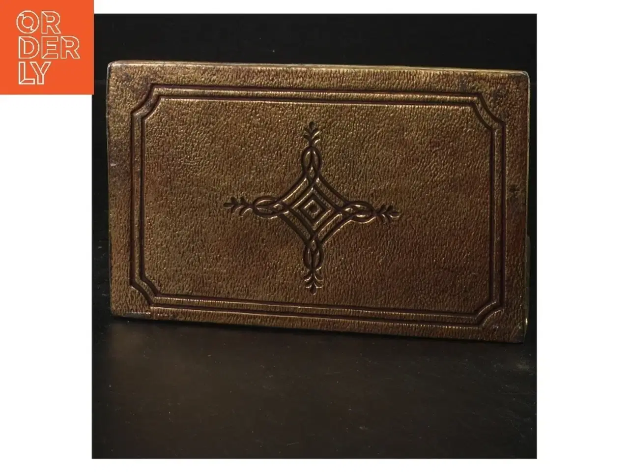 Billede 2 - Dekorativ bogformet skilt med citater (str. 10x11x16 cm)