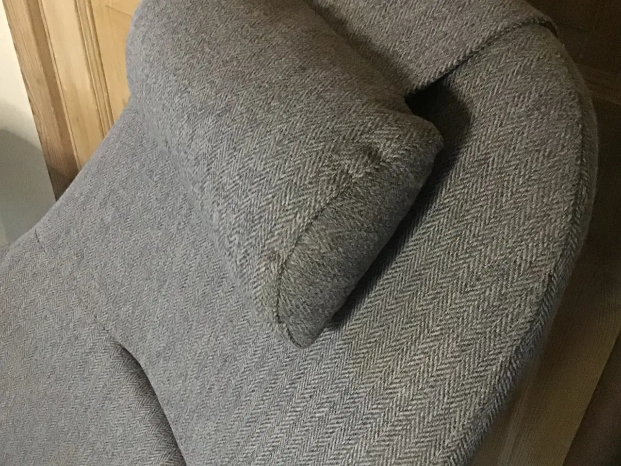 Billede 1 - Grå gyngestol