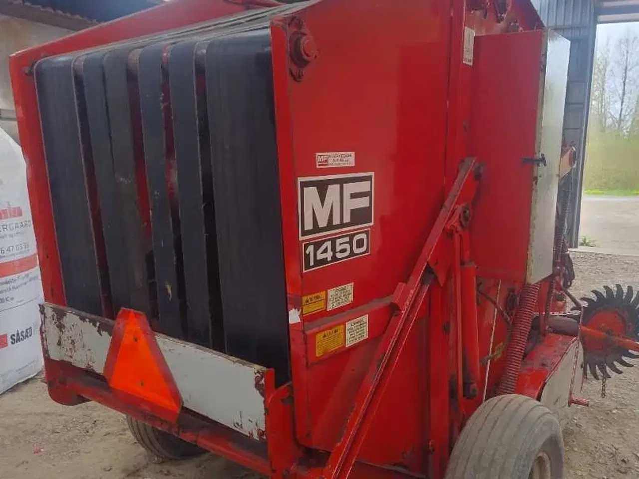 Billede 1 - Rundballepresser Massey Ferguson 1450