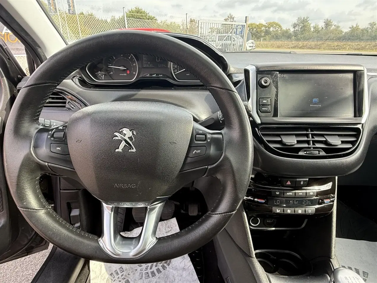 Billede 1 - Peugeot 208 1,5 BlueHDi Signature+ 100HK 5d