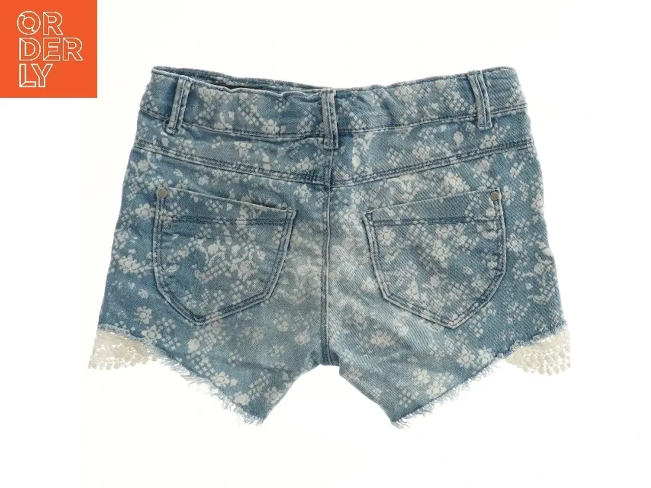 Billede 1 - Denim shorts med blonder fra Name It (str. 128)