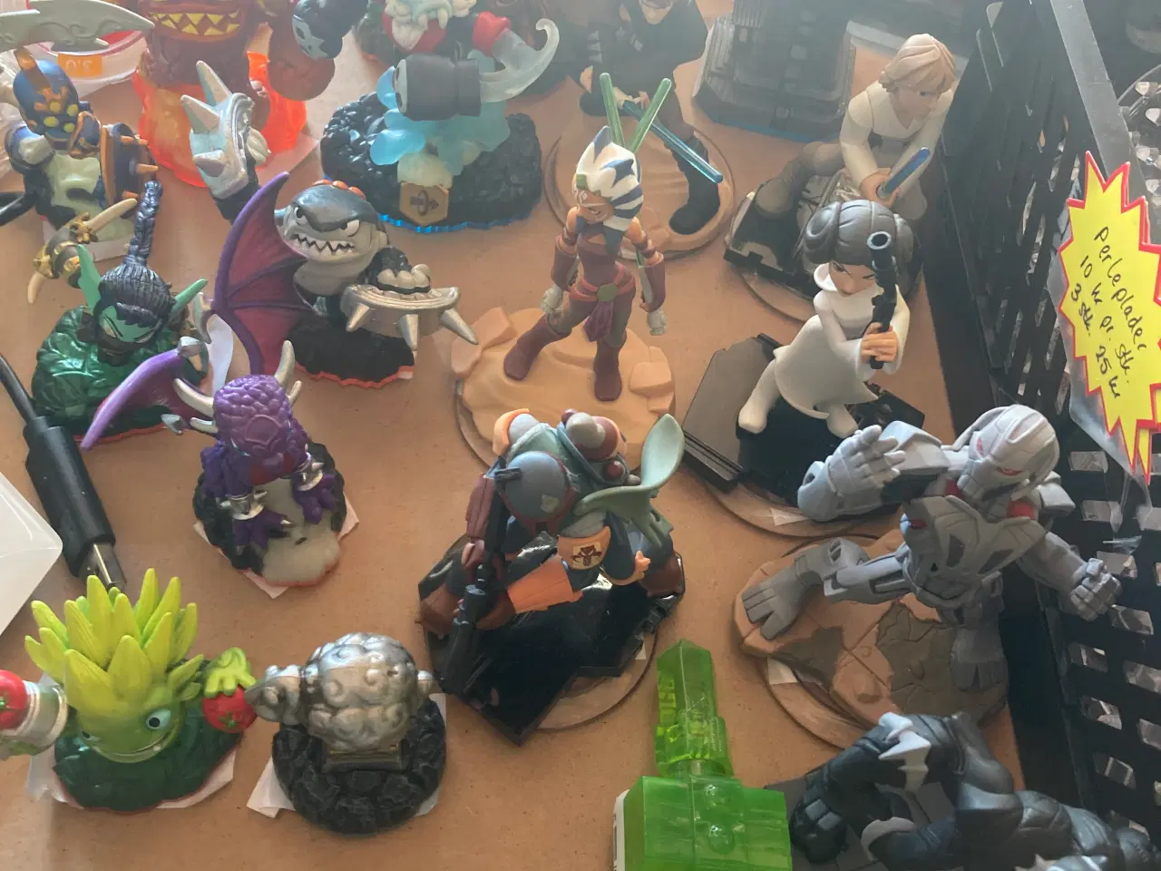 Billede 16 - Skylanders & Disney Infinity figurer sælges