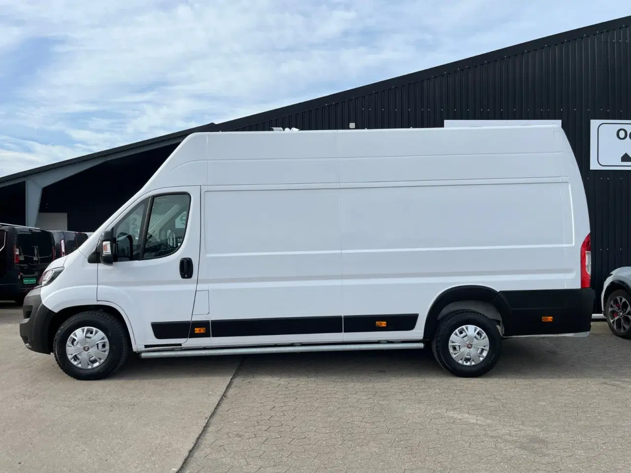 Billede 1 - Fiat Ducato 40 Maxi 47 L4H3 Kassevogn