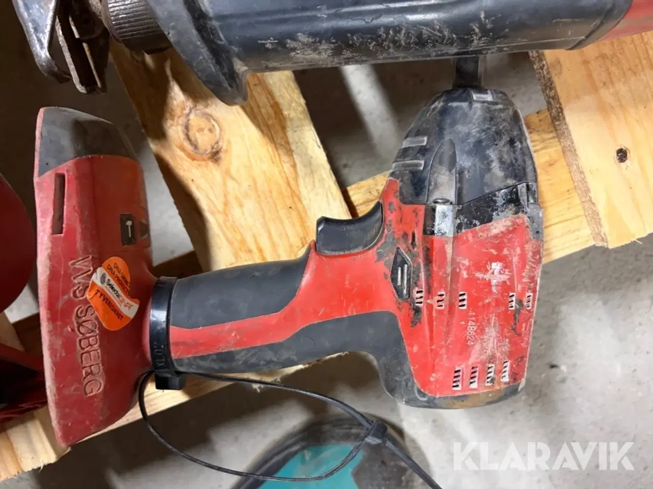 Billede 7 - Værktøj Hilti 7 maskiner med 4 batterier og 1 oplader