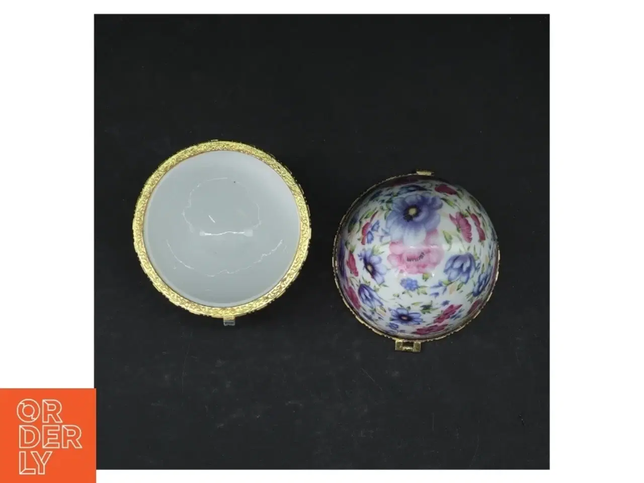 Billede 3 - Porcelænsæg med blomstermotiv (str. 13 cm)