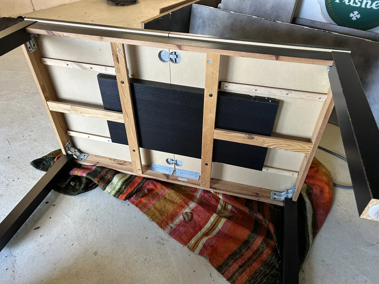 Billede 3 - Ikea spisebord med to indlægs plader