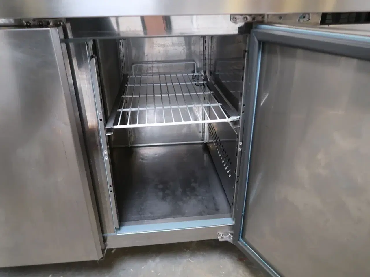 Billede 8 - Tefcold CK7310 Kølebord med Fagor SS-175C koldjomfru