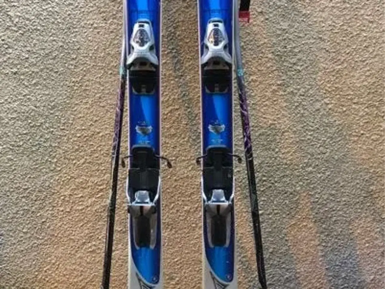 Billede 1 - Ski, skistave og taske