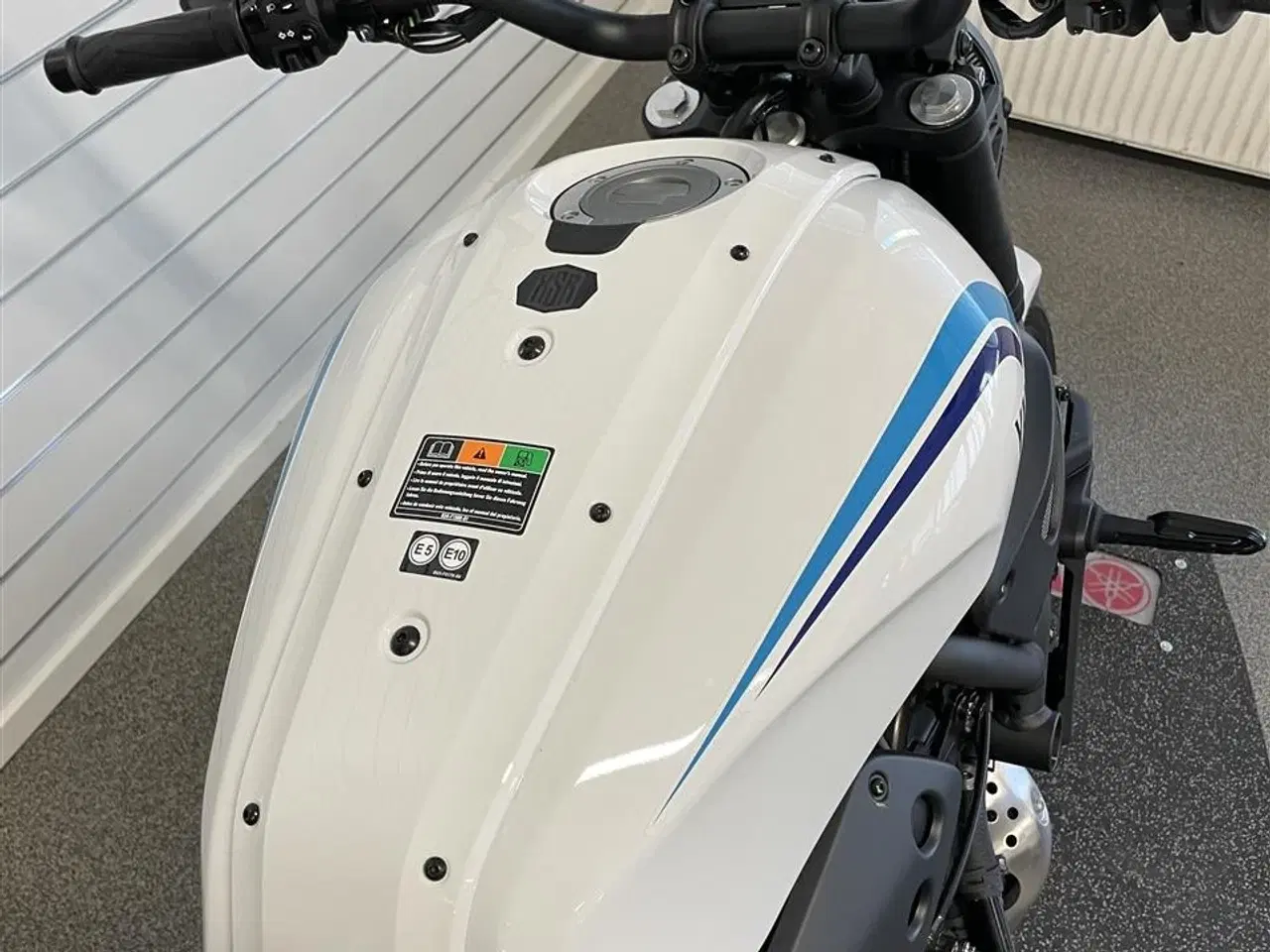 Billede 7 - Yamaha XSR700 Heritage White