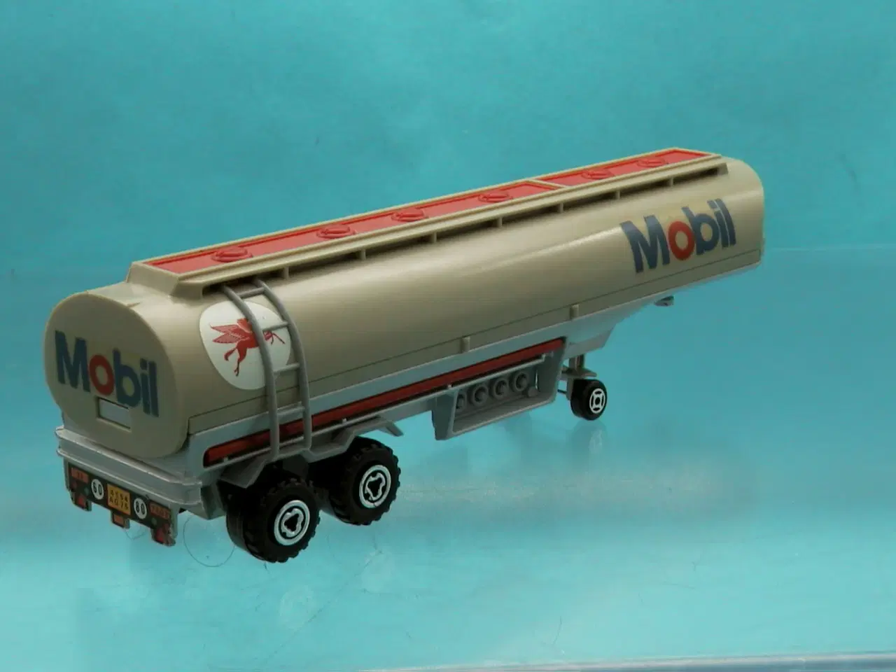 Billede 8 - Majorette Mobil tankbil