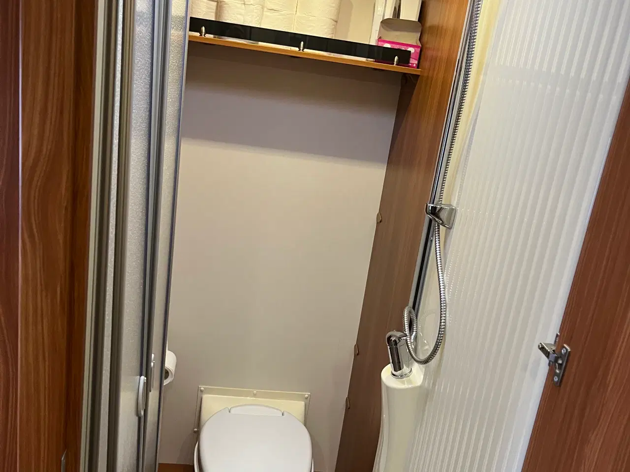 Billede 12 - DETHLEFFS NOMAD 740 RFK 2000 KØJEVOGN