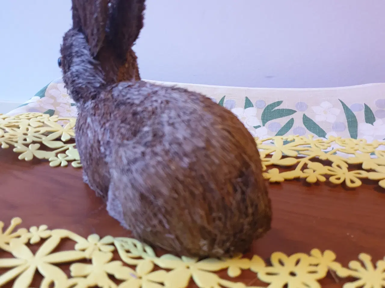 Billede 5 - 3 Påskeharer og 2 ællinger i naturstrå