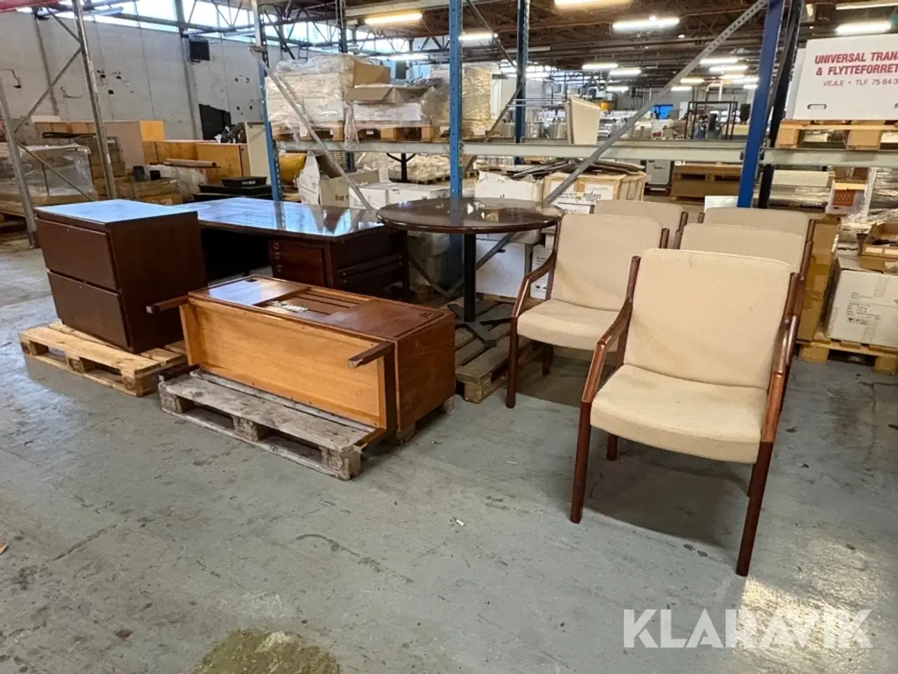 Billede 2 - Komplet kontor møblement - 11 enheder